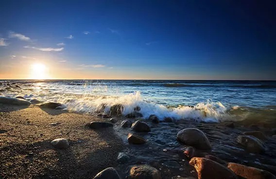 Zachód słońca i plaża